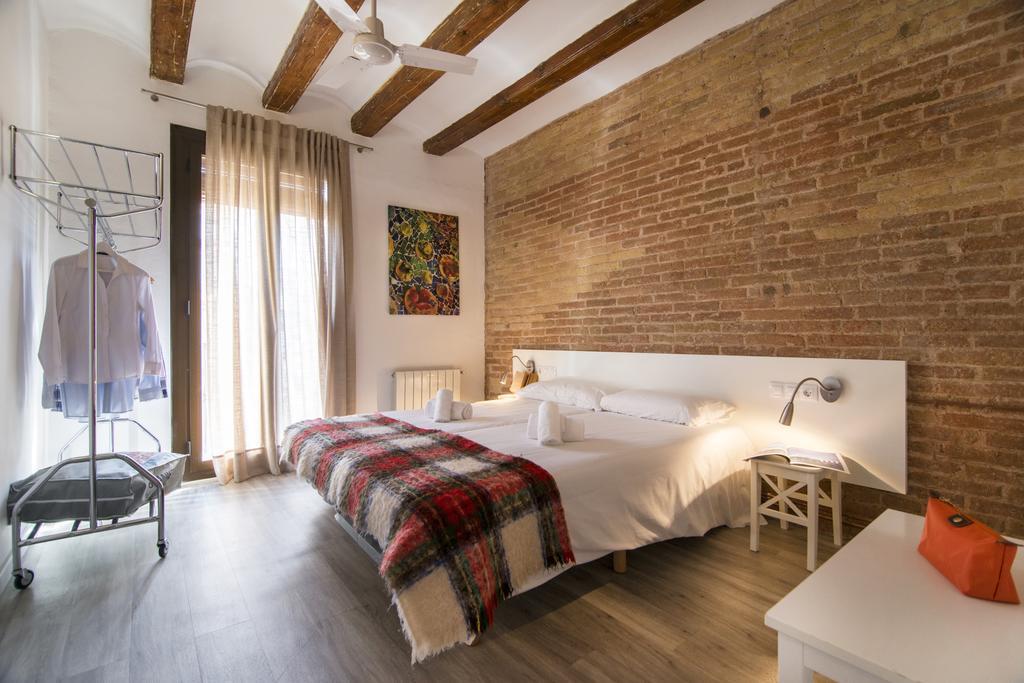 Happy People Ramblas Harbour Apartament Barcelona